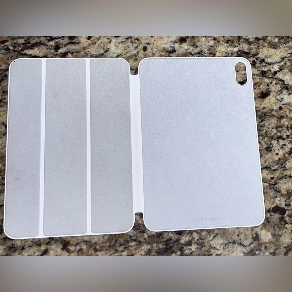 Silver IPad Mini Case - Picture 3 of 3